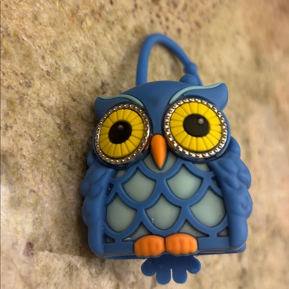 Bath & Body Works Assorted Hand Sanitizers and PocketBac Holders - Picture 5 of 8